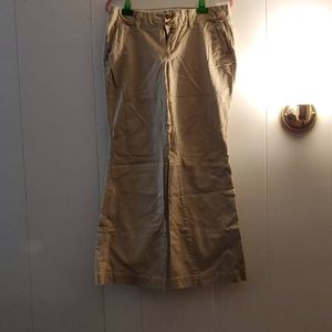 Old Navy Khaki Superflare